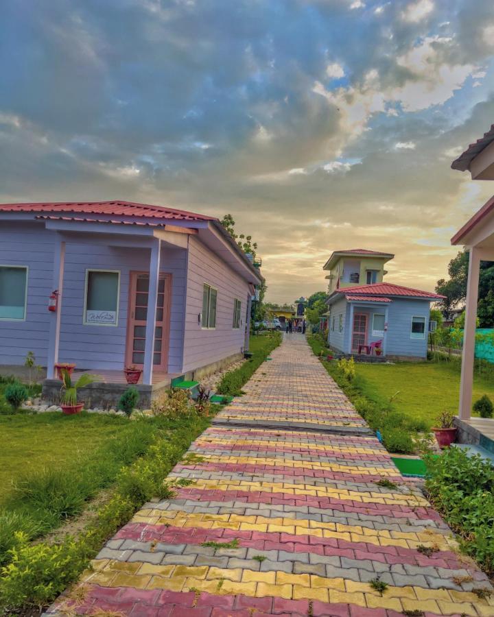 Corbett Veda Inn Ramnagar  Exterior photo